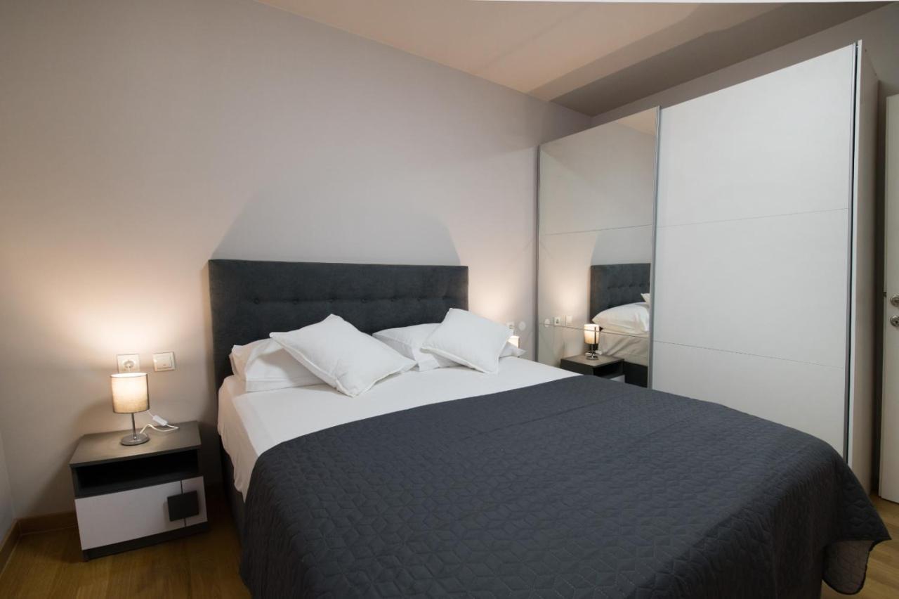 Brand New Aparment With Sea View & Swimming Pool At Ciovo - Villa Fiorentini Trogir Dış mekan fotoğraf