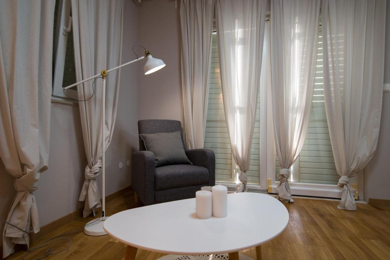 Brand New Aparment With Sea View & Swimming Pool At Ciovo - Villa Fiorentini Trogir Dış mekan fotoğraf